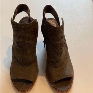 Vince Camilo Bootie